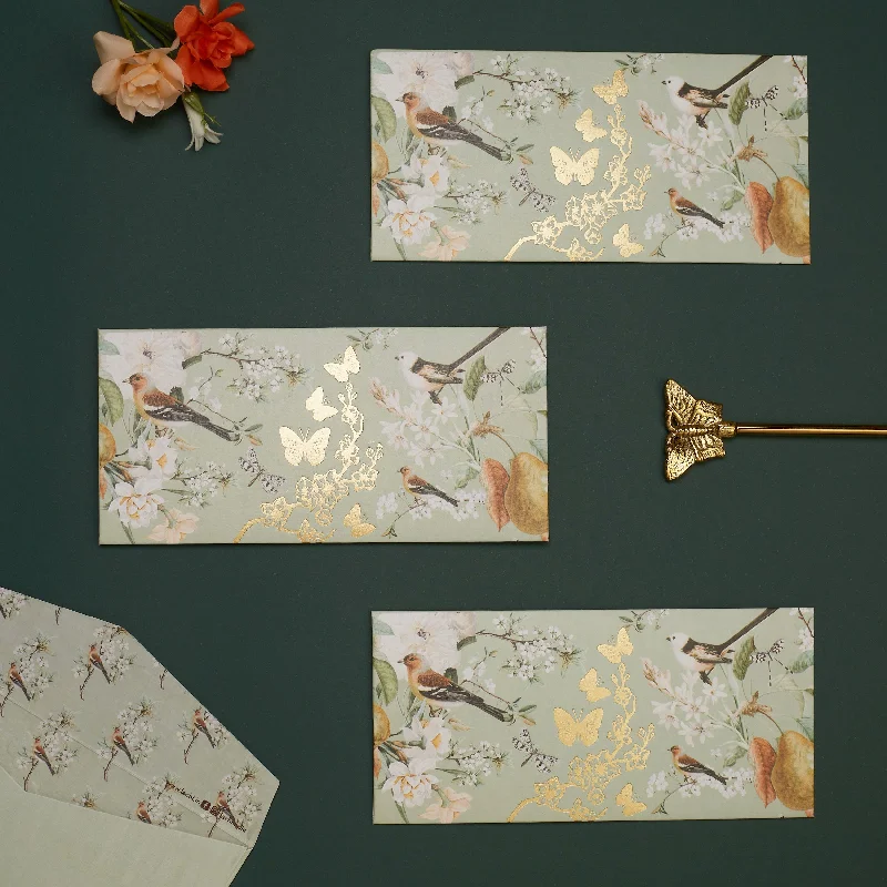 Foldable shopping and gift bags with a compact design for easy storageCHIRPING SPARROW - MONEY ENVELOPE Foldable shopping and gift bags with a compact design for easy storageCHIRPING SPARROW - MONEY ENVELOPE