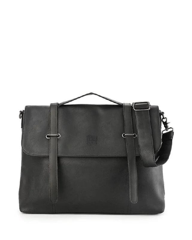 Expandable laptop bag to accommodate additional itemsExpandable laptop bag to accommodate additional itemsDistressed Leather Commuter Messenger Bag - Black Expandable laptop bag to accommodate additional itemsExpandable laptop bag to accommodate additional itemsDistressed Leather Commuter Messenger Bag - Black