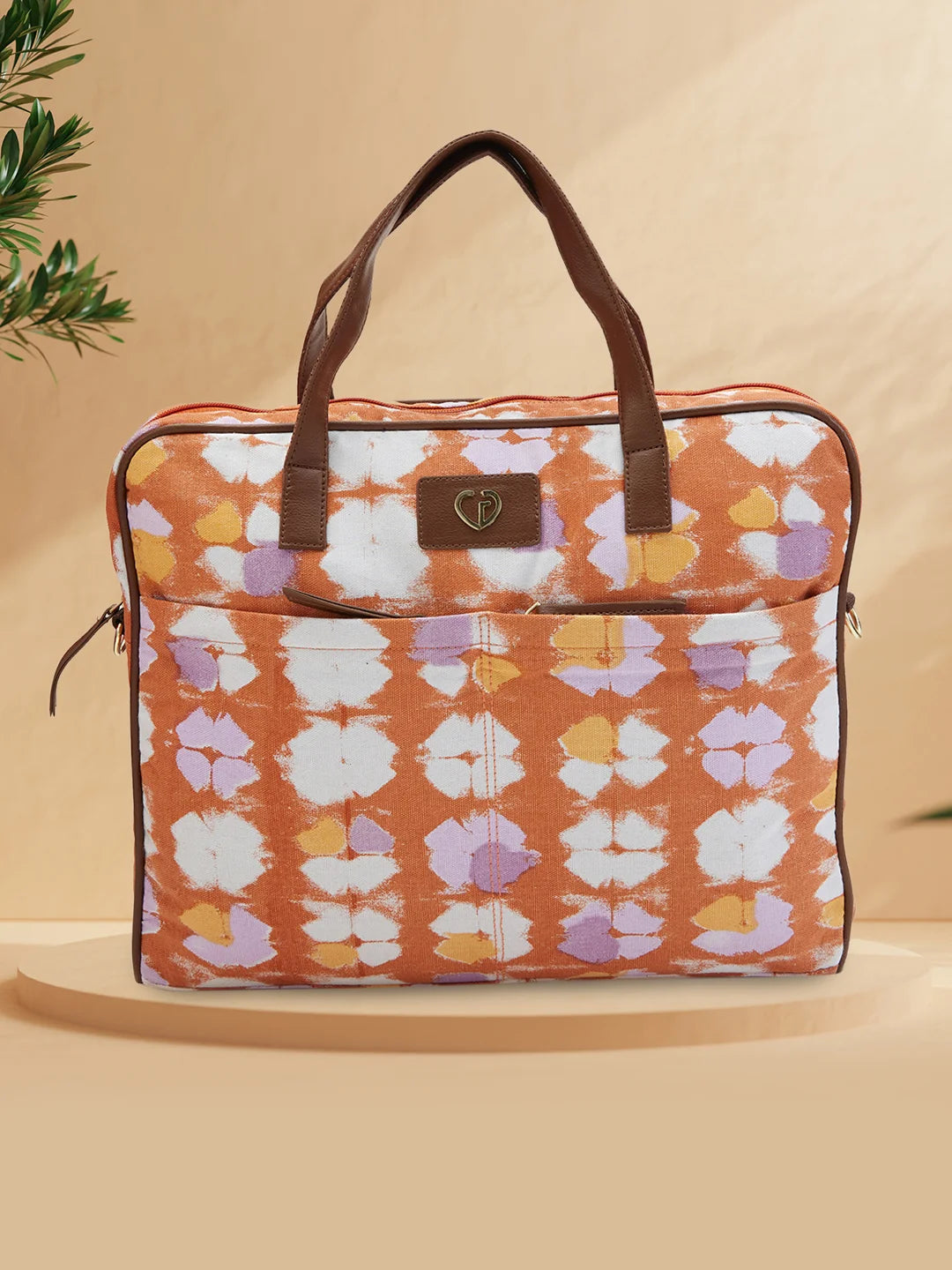 Expandable laptop bag to accommodate additional itemsExpandable laptop bag to accommodate additional itemsCaprese Enora Laptop Bag Large Rust Expandable laptop bag to accommodate additional itemsExpandable laptop bag to accommodate additional itemsCaprese Enora Laptop Bag Large Rust