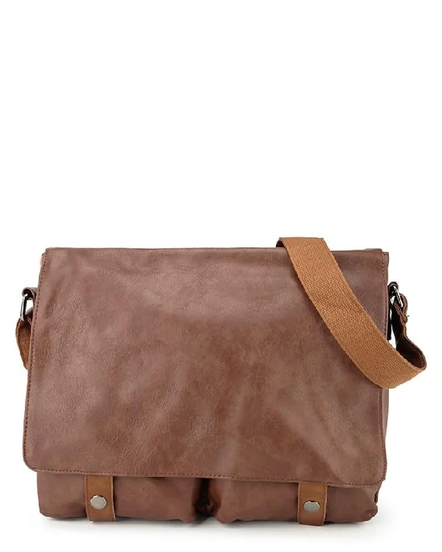 Military-style laptop bag with MOLLE webbing for attaching extra gearMilitary-style laptop bag with MOLLE webbing for attaching extra gearDistressed Leather EDC Medium Messenger Bag - Camel Military-style laptop bag with MOLLE webbing for attaching extra gearMilitary-style laptop bag with MOLLE webbing for attaching extra gearDistressed Leather EDC Medium Messenger Bag - Camel