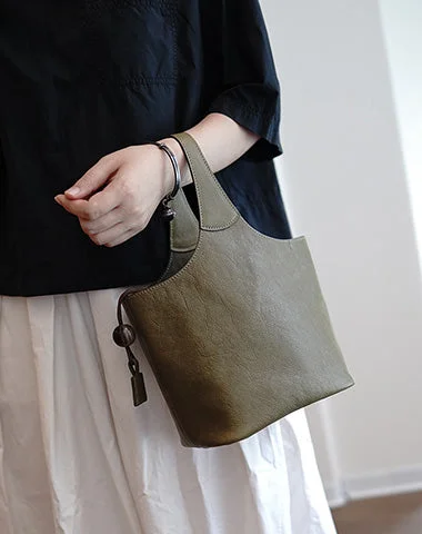 Linen Bucket Bag in Natural Beige with Braided Strap for a Rustic Summer Ensemble Vintage Green Leather Small Bucket Handbag Women Handmade Small Barrel Bag for Women Linen Bucket Bag in Natural Beige with Braided Strap for a Rustic Summer Ensemble Vintage Green Leather Small Bucket Handbag Women Handmade Small Barrel Bag for Women