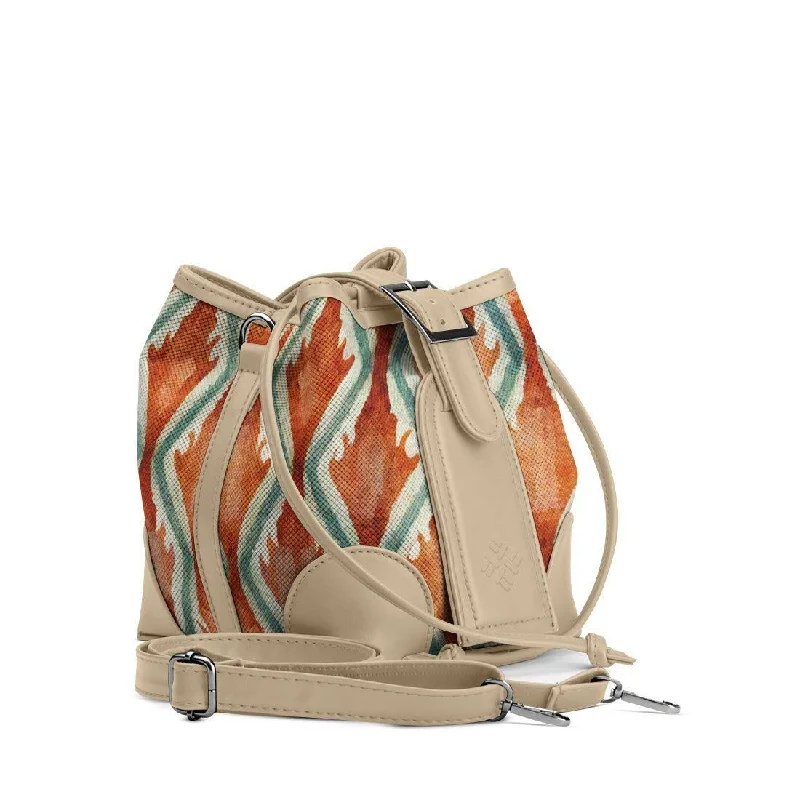 Women's Quilted Bucket Bag in Black with Silver Hardware for a Classic and Timeless Style Beige Bucket Bags Volcano Women's Quilted Bucket Bag in Black with Silver Hardware for a Classic and Timeless Style Beige Bucket Bags Volcano