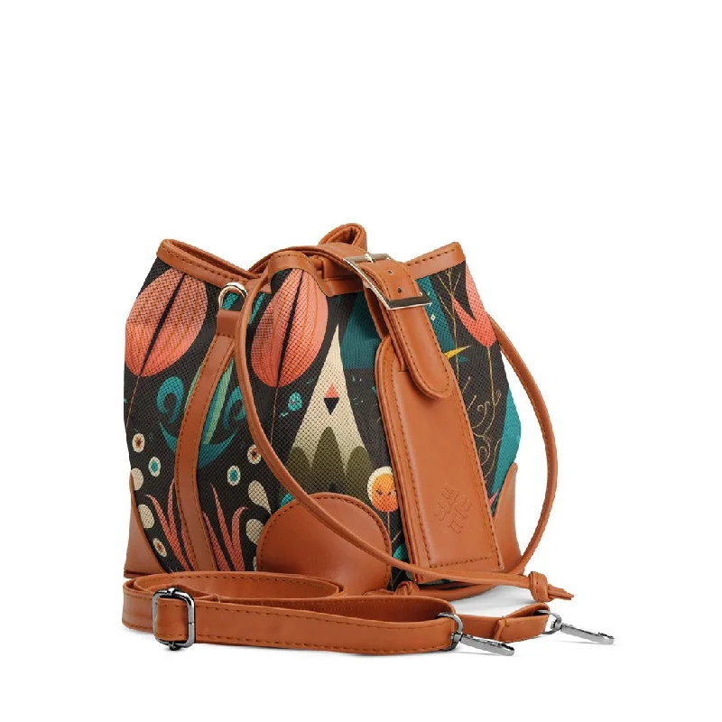 Vegan Leather Bucket Bag in Light Gray for the Ethical Fashionista Havana Bucket Bags Stylish Vegan Leather Bucket Bag in Light Gray for the Ethical Fashionista Havana Bucket Bags Stylish
