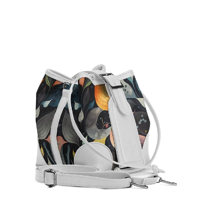 Velvet Bucket Bag in Emerald Green with Crystal - Embellished Strap for a Glamorous Night Out White Bucket Bags Mussels Velvet Bucket Bag in Emerald Green with Crystal - Embellished Strap for a Glamorous Night Out White Bucket Bags Mussels