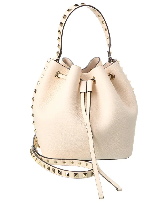 Faux Fur - Lined Bucket Bag in White for a Cozy Winter Accessory Valentino Rockstud Grainy Leather Bucket Bag