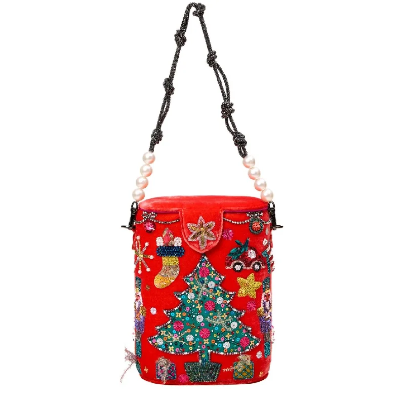 Metallic Bucket Bag in Rose Gold with Chain Strap for a Trendy Party Look Ugly Christmas Bucket Bag Metallic Bucket Bag in Rose Gold with Chain Strap for a Trendy Party Look Ugly Christmas Bucket Bag