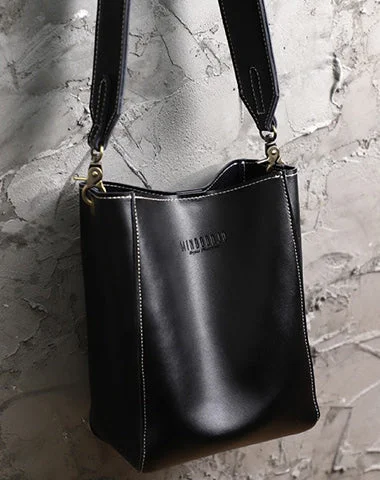 Canvas and Leather - Trimmed Bucket Bag in Beige for a Casual Weekend Getaway Cute Black LEATHER WOMEN Bucket SHOULDER BAG Barrel Crossbody Purses FOR WOMEN