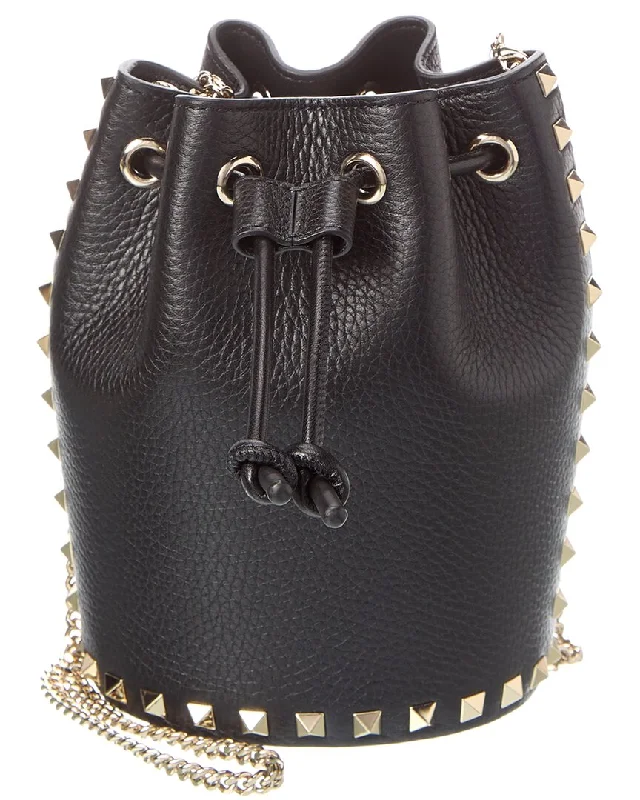 Suede Bucket Bag in Burgundy with Tassel Trim for a Boho - Chic Vibe Valentino Rockstud Grainy Leather Bucket Bag Suede Bucket Bag in Burgundy with Tassel Trim for a Boho - Chic Vibe Valentino Rockstud Grainy Leather Bucket Bag