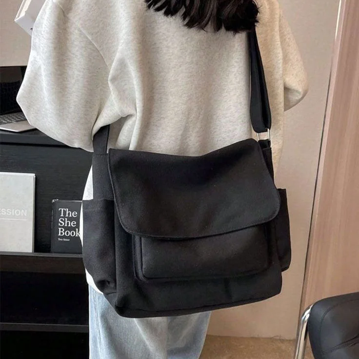 Canvas Bag with Leather Trim for a Stylish and Durable Look Black Boxy Bag