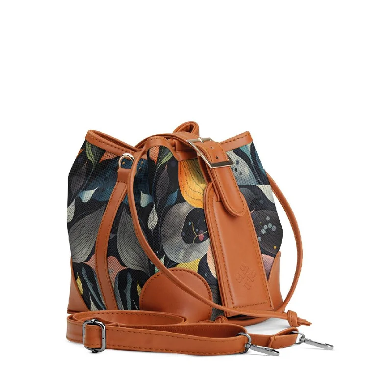 Women's Bucket Bag with Magnetic Closure in Purple for Easy Access Havana Bucket Bags Mussels Women's Bucket Bag with Magnetic Closure in Purple for Easy Access Havana Bucket Bags Mussels
