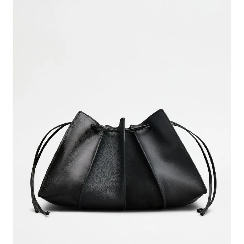 Vegan Leather Bucket Bag in Light Gray for the Ethical Fashionista Bucket Bag in Leather Medium Vegan Leather Bucket Bag in Light Gray for the Ethical Fashionista Bucket Bag in Leather Medium