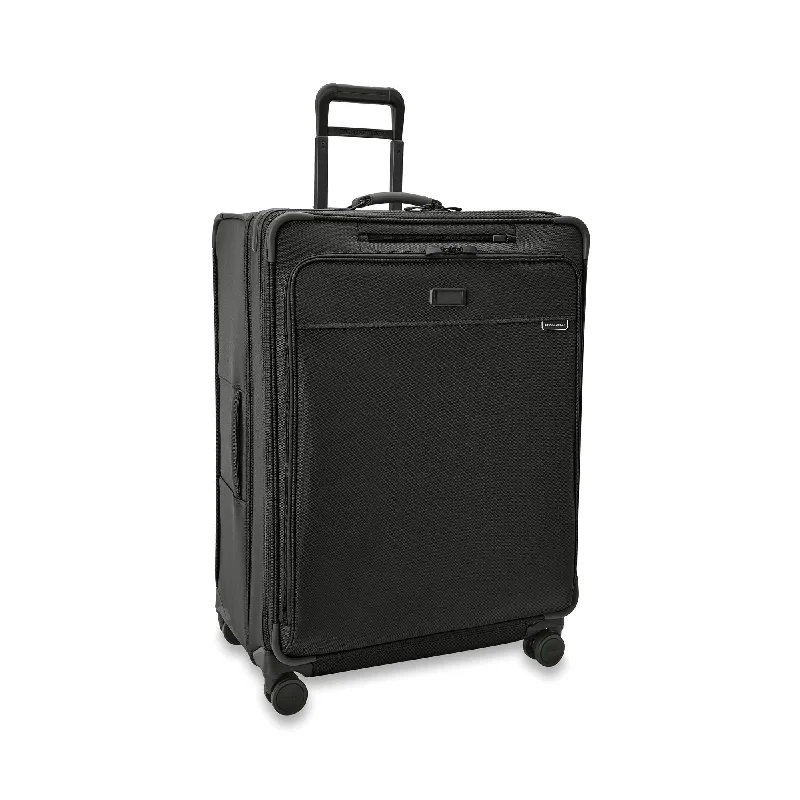 Waterproof luggage covers for protection against rain on outdoor tripsBriggs & Riley Baseline Extra Large Expandable Spinner Waterproof luggage covers for protection against rain on outdoor tripsBriggs & Riley Baseline Extra Large Expandable Spinner