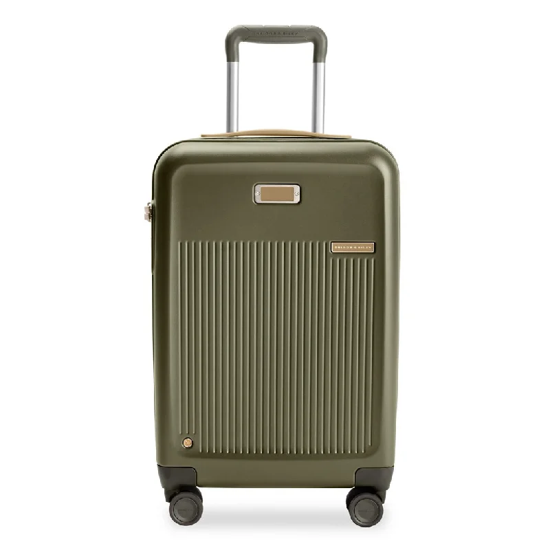 Rolling travel bag with adjustable telescopic handle for different user heightsBriggs & Riley Sympatico Essential 22" Carry-On Expandable Spinner Rolling travel bag with adjustable telescopic handle for different user heightsBriggs & Riley Sympatico Essential 22" Carry-On Expandable Spinner