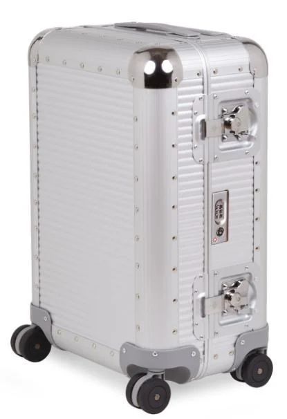 Leather luggage handles for a comfortable and stylish gripFPM Milano Bank S Spinner 55M Leather luggage handles for a comfortable and stylish gripFPM Milano Bank S Spinner 55M