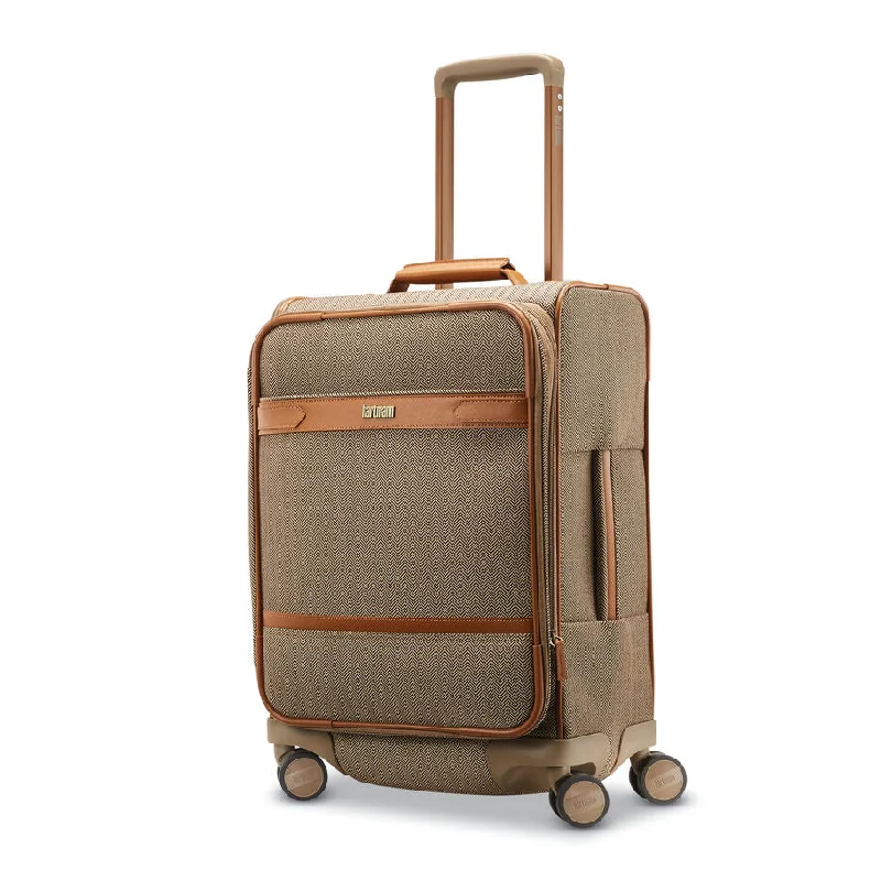 Hiking - specific travel bag with hydration bladder compatibilityHartmann Herringbone Deluxe Carry-On Hiking - specific travel bag with hydration bladder compatibilityHartmann Herringbone Deluxe Carry-On
