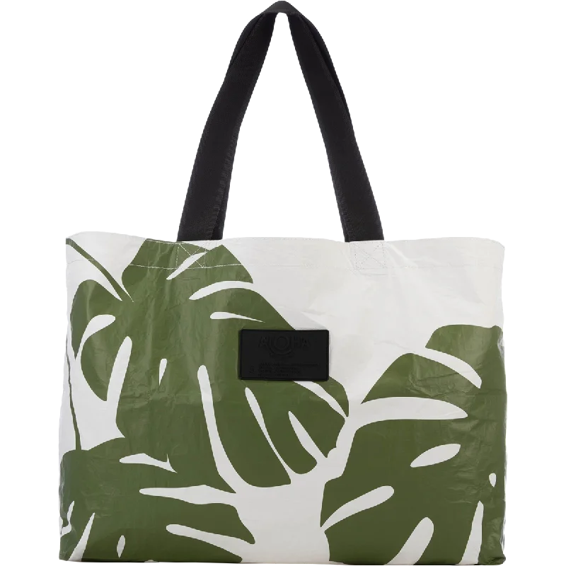 Smart travel bag with integrated GPS tracker for lost item recoveryMonstera Riviera Holo Holo Smart travel bag with integrated GPS tracker for lost item recoveryMonstera Riviera Holo Holo