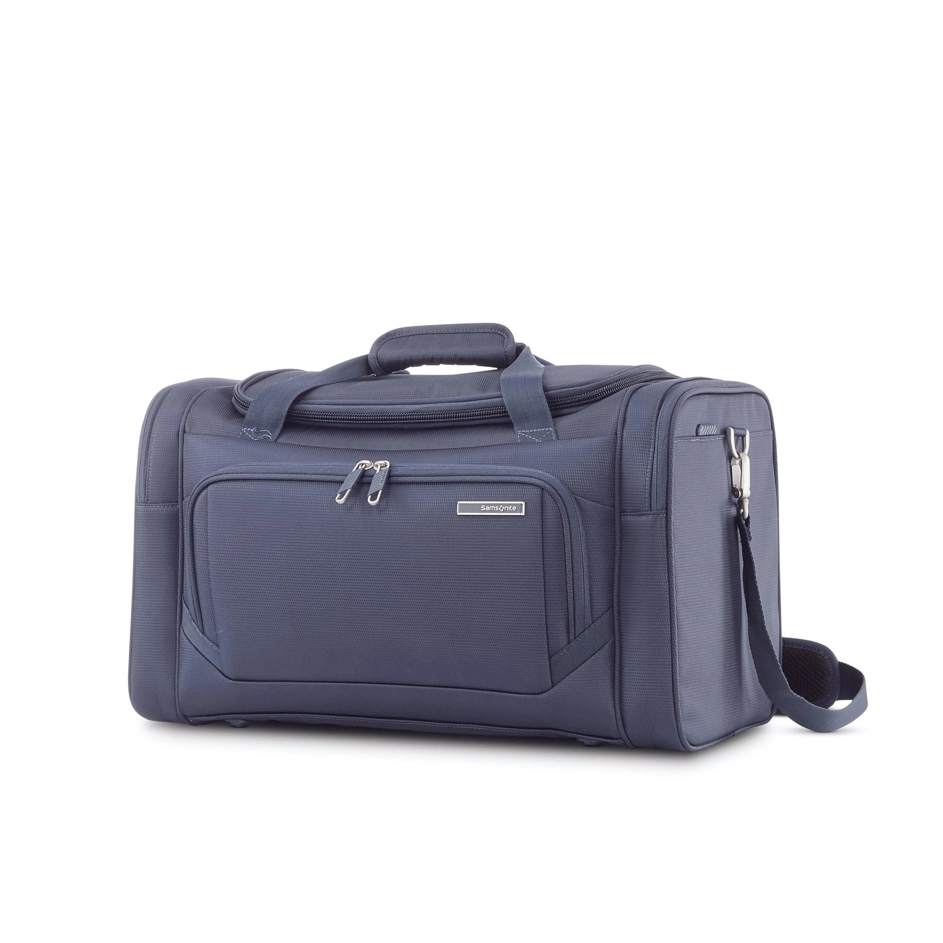 Waterproof canvas travel bag suitable for beach and outdoor vacationsSamsonite Ascentra Duffel Waterproof canvas travel bag suitable for beach and outdoor vacationsSamsonite Ascentra Duffel
