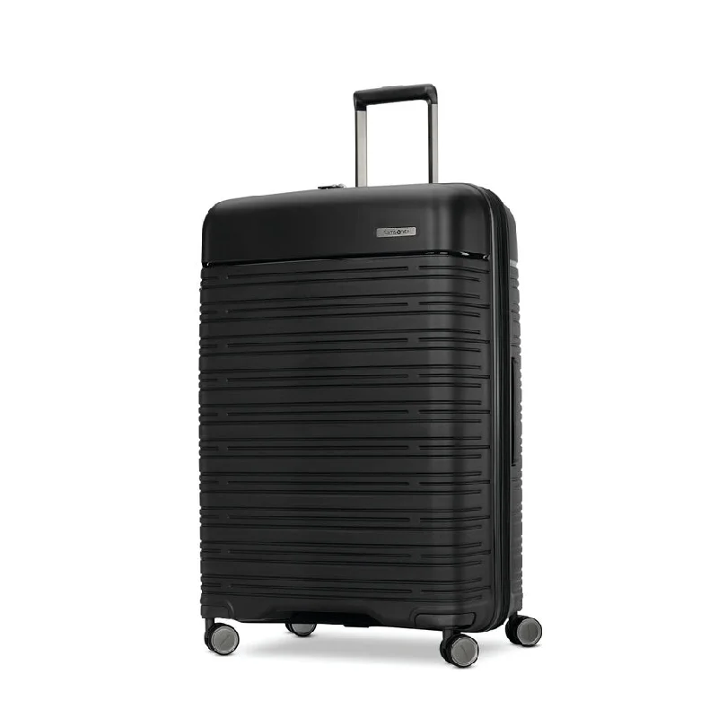 Rolling travel bag with adjustable telescopic handle for different user heightsSamsonite Elevation Plus Large Spinner Rolling travel bag with adjustable telescopic handle for different user heightsSamsonite Elevation Plus Large Spinner