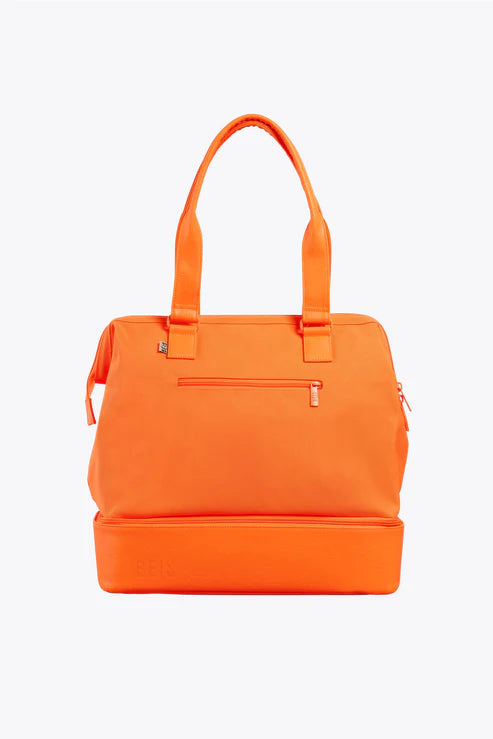 Convertible travel bag that can be used as a backpack or toteThe Mini Weekender in Creamsicle Convertible travel bag that can be used as a backpack or toteThe Mini Weekender in Creamsicle