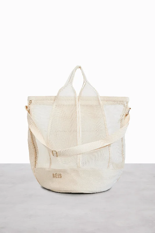 Travel bag with a retractable garment rack for easy unpackingThe Phat Sack