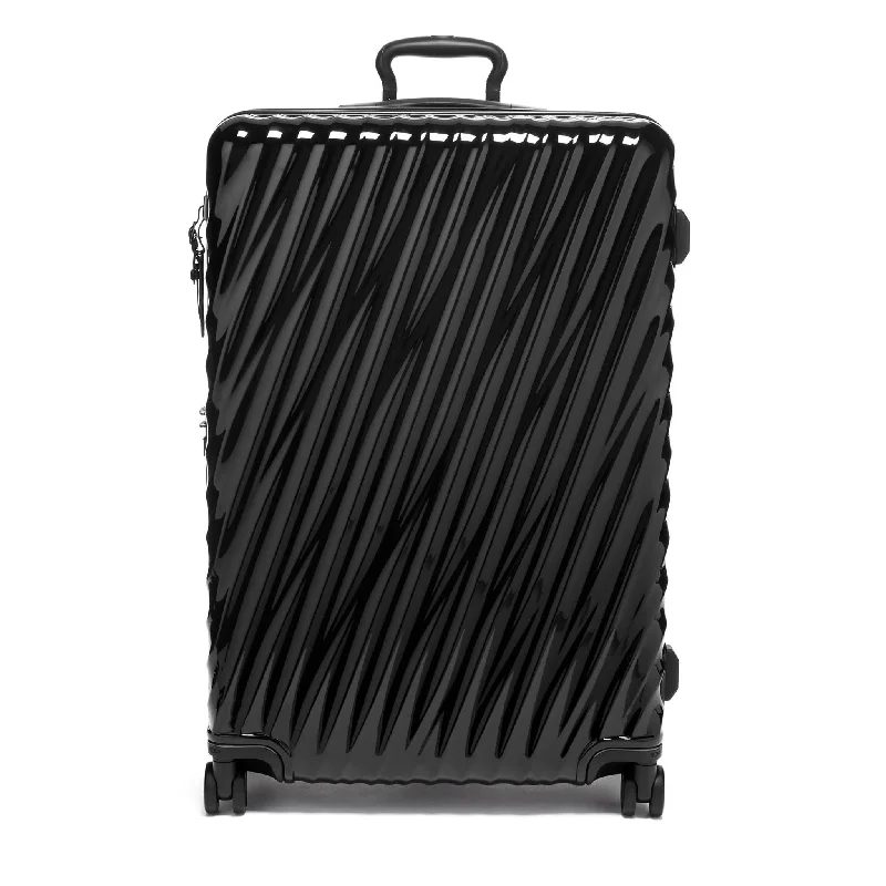Leather luggage handles for a comfortable and stylish gripTUMI 19 Degree Extended Trip Expandable 4 Wheeled Packing Case
