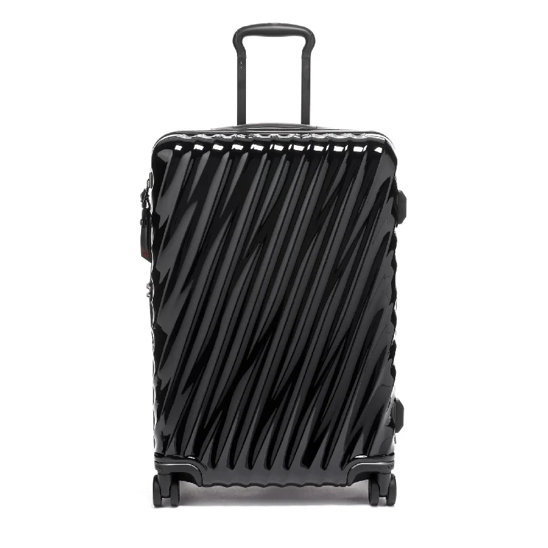 Earplugs and eye masks set for a good sleep during long - haul flightsTUMI 19 Degree Short Trip Expandable 4 Wheeled Packing Case Earplugs and eye masks set for a good sleep during long - haul flightsTUMI 19 Degree Short Trip Expandable 4 Wheeled Packing Case