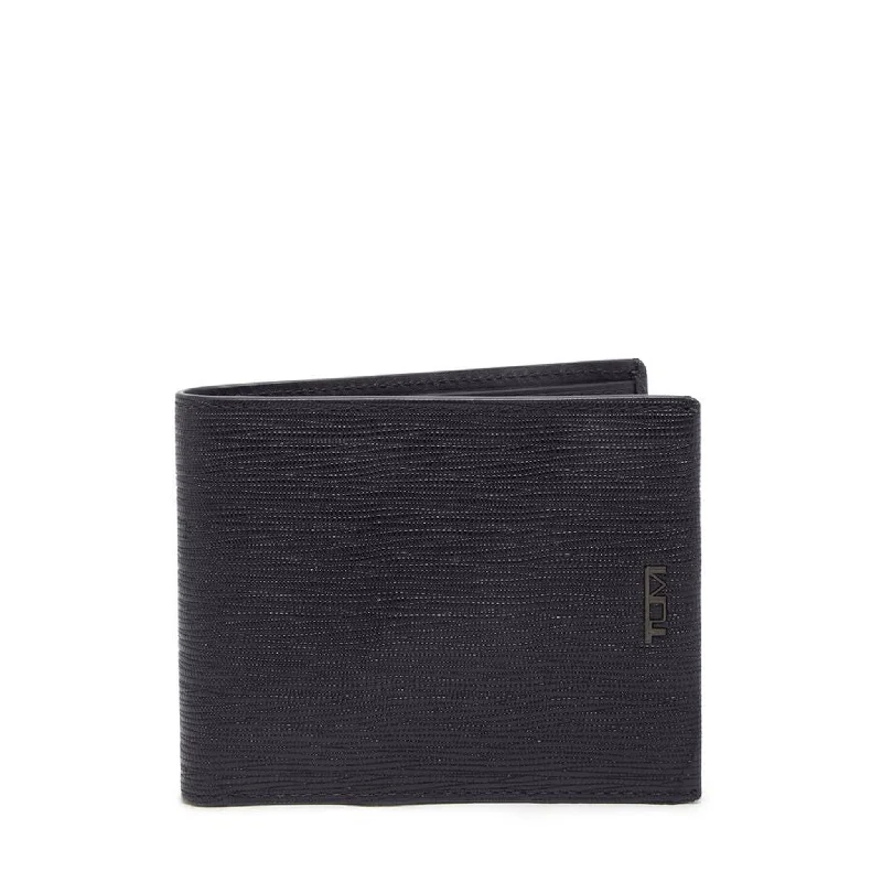 Luggage straps with buckle closures to secure overstuffed bagsTUMI Nassau Global Double Billfold Luggage straps with buckle closures to secure overstuffed bagsTUMI Nassau Global Double Billfold