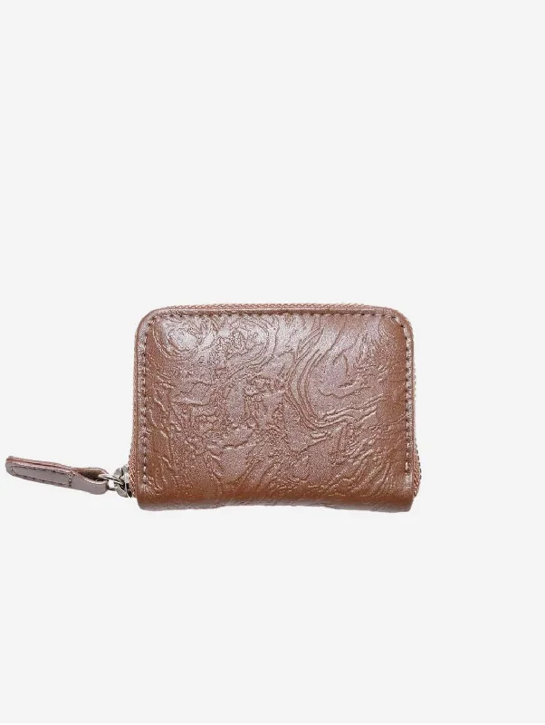 Money clips vs traditional walletsMoney clips vs traditional walletsArlo Vegan Leather Wallet | Chestnut Money clips vs traditional walletsMoney clips vs traditional walletsArlo Vegan Leather Wallet | Chestnut