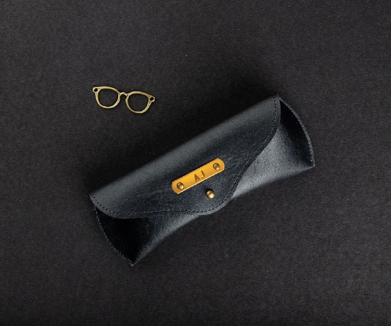 Waterproof Nylon Passport Covers & Wallets for Outdoor AdventuresBlack Eyewear Case Waterproof Nylon Passport Covers & Wallets for Outdoor AdventuresBlack Eyewear Case