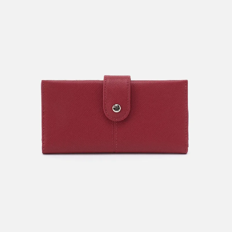 How to choose the right money clipHow to choose the right money clipEssential Bifold Wallet In Soft Saffiano Leather - Cranberry How to choose the right money clipHow to choose the right money clipEssential Bifold Wallet In Soft Saffiano Leather - Cranberry