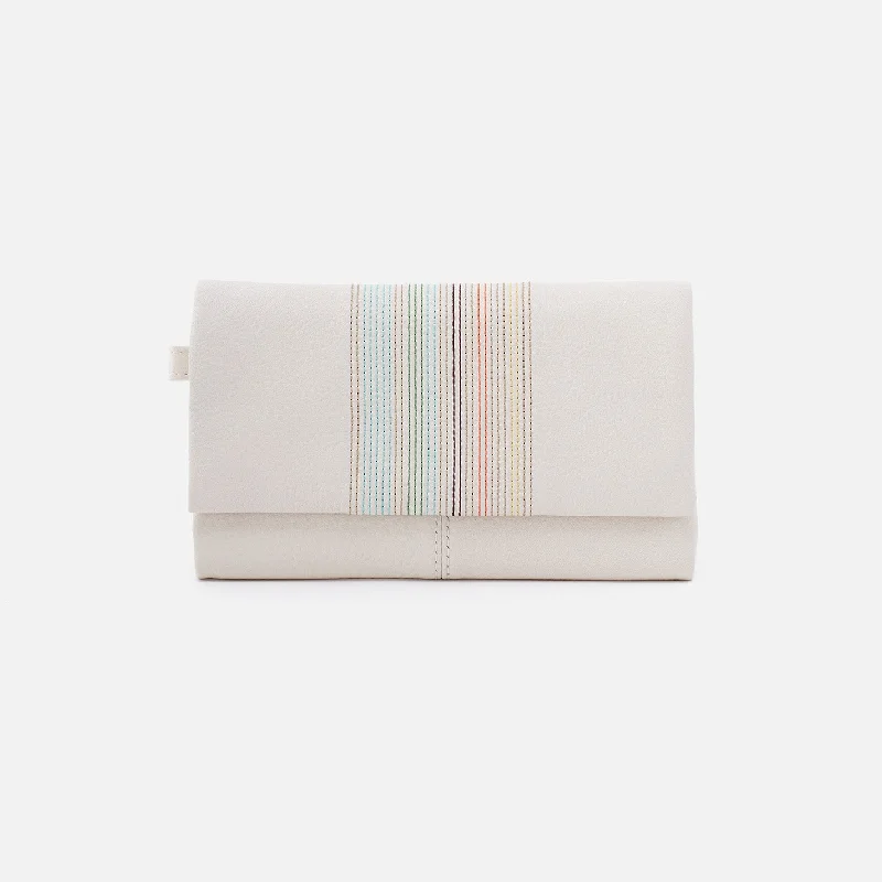 Money clips with magnetic closureMoney clips with magnetic closureKeen Continental Wallet in Pebbled Leather - White Money clips with magnetic closureMoney clips with magnetic closureKeen Continental Wallet in Pebbled Leather - White