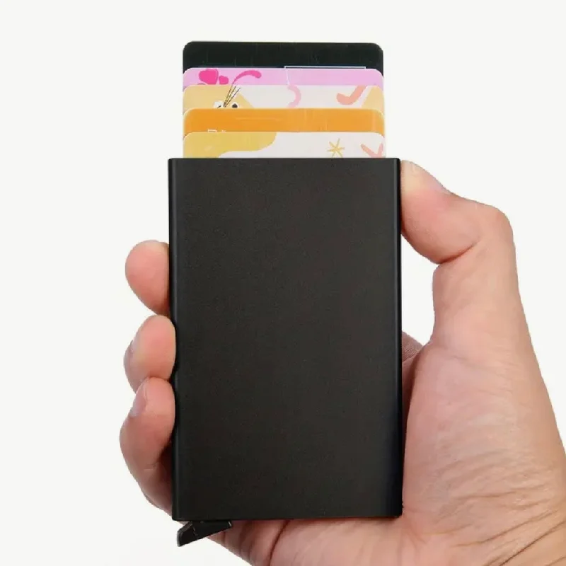 Money clips vs traditional walletsMoney clips vs traditional walletsPop-Up Wallet