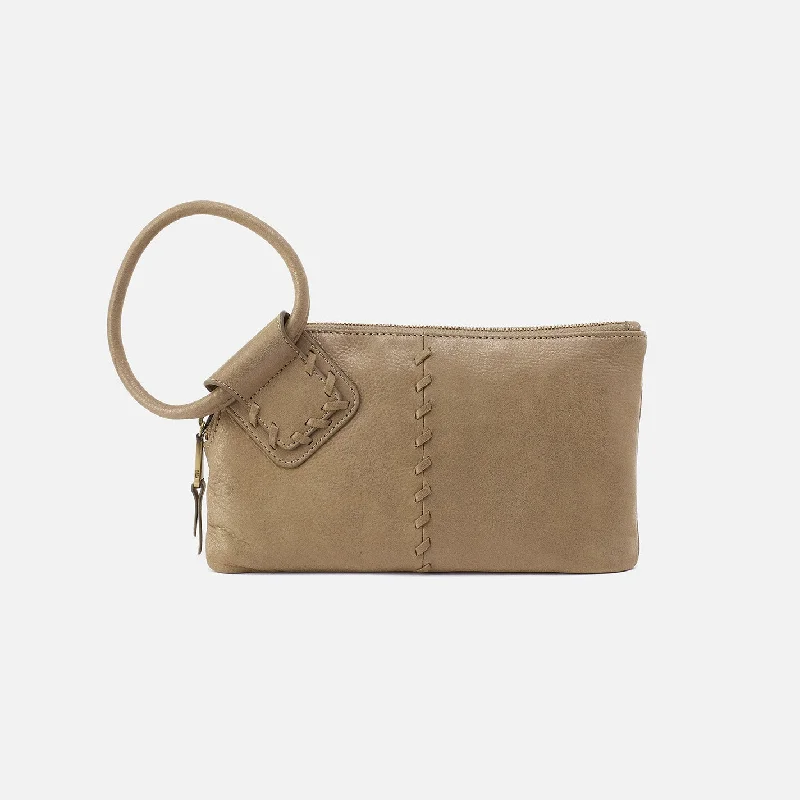 Luxury leather money clips with card slotsLuxury leather money clips with card slotsSable Wristlet In Metallic Leather - Burnished Sage Luxury leather money clips with card slotsLuxury leather money clips with card slotsSable Wristlet In Metallic Leather - Burnished Sage