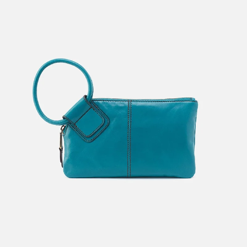 How to choose the right money clipHow to choose the right money clipSable Wristlet In Polished Leather - Biscayne Blue How to choose the right money clipHow to choose the right money clipSable Wristlet In Polished Leather - Biscayne Blue