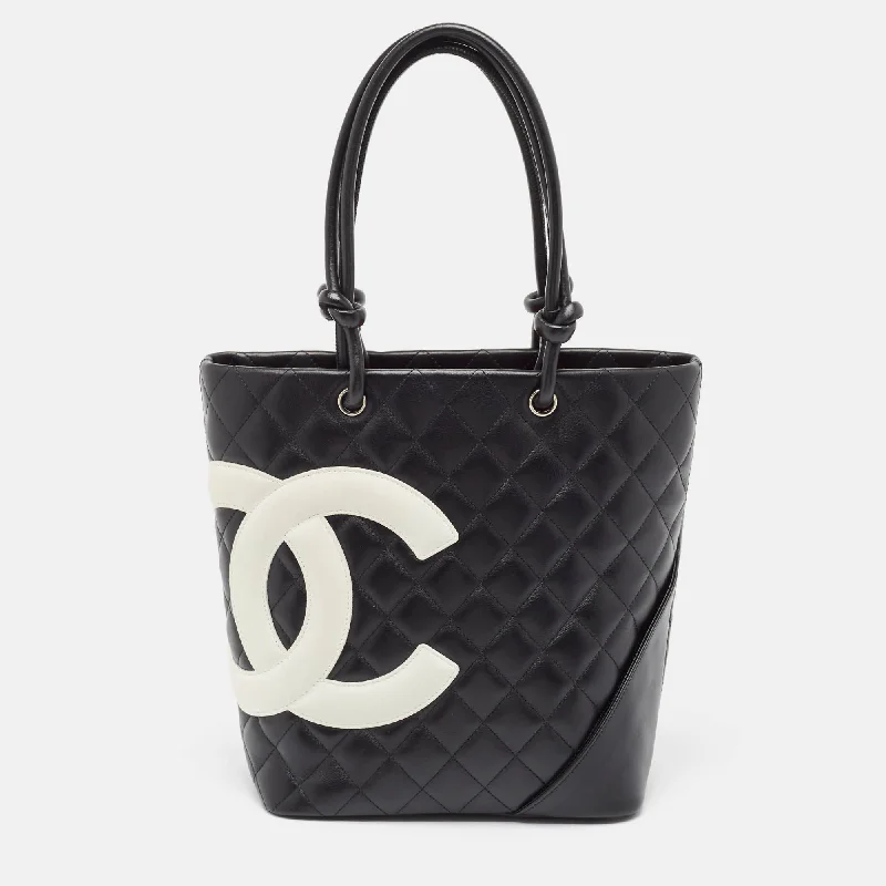 Chanel Black/white Quilted Leather Medium Ligne Cambon Bucket Tote