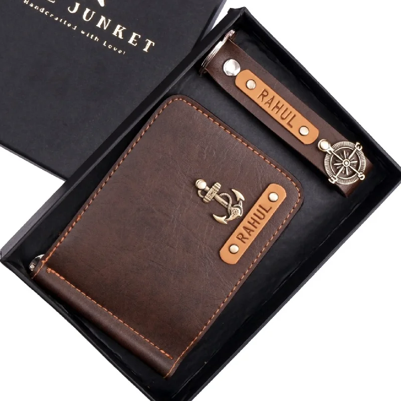 Leather Passport Covers & Wallets with Handmade Stitching for Luxury TravelersDark Brown Money Clipper & Keychain Leather Passport Covers & Wallets with Handmade Stitching for Luxury TravelersDark Brown Money Clipper & Keychain