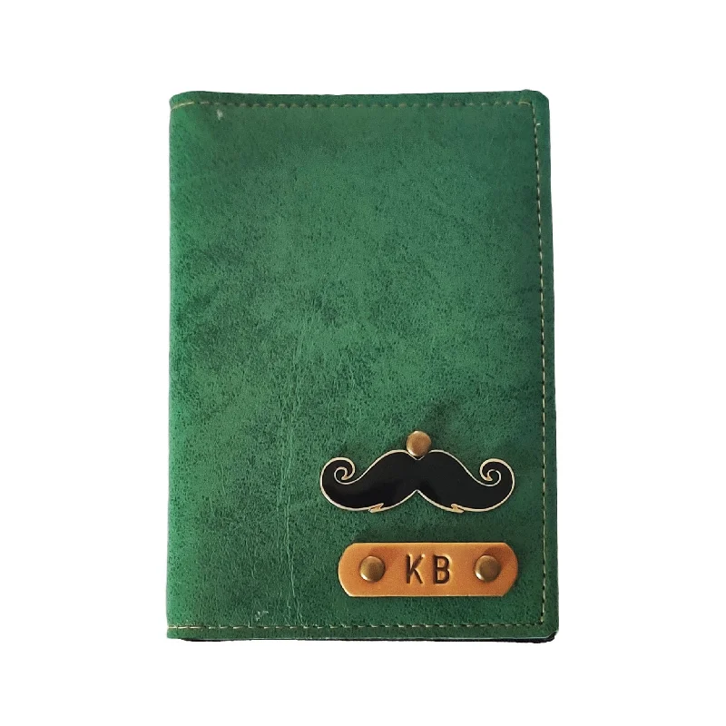 Animal-Print Passport Covers & Wallets for Trendy FashionistasEmerald Green Bi-Fold Wallet Animal-Print Passport Covers & Wallets for Trendy FashionistasEmerald Green Bi-Fold Wallet