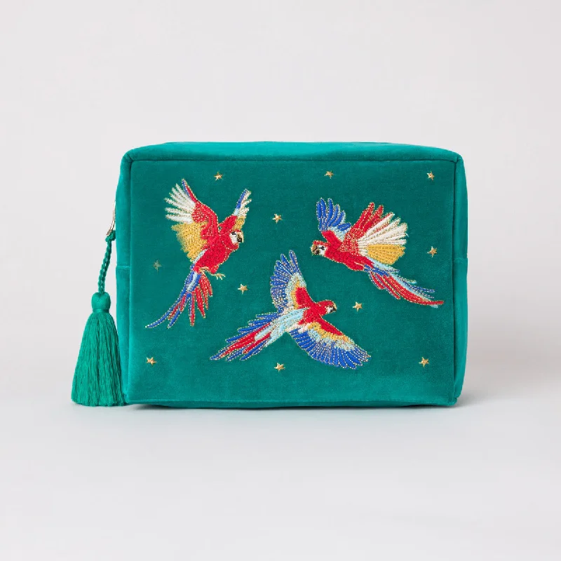Parrot Wash Bag