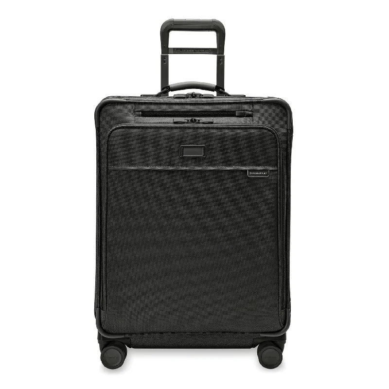 Vintage-style briefcases for a classic lookVintage-style briefcases for a classic lookBriggs & Riley BASELINE Medium Expandable Spinner Vintage-style briefcases for a classic lookVintage-style briefcases for a classic lookBriggs & Riley BASELINE Medium Expandable Spinner