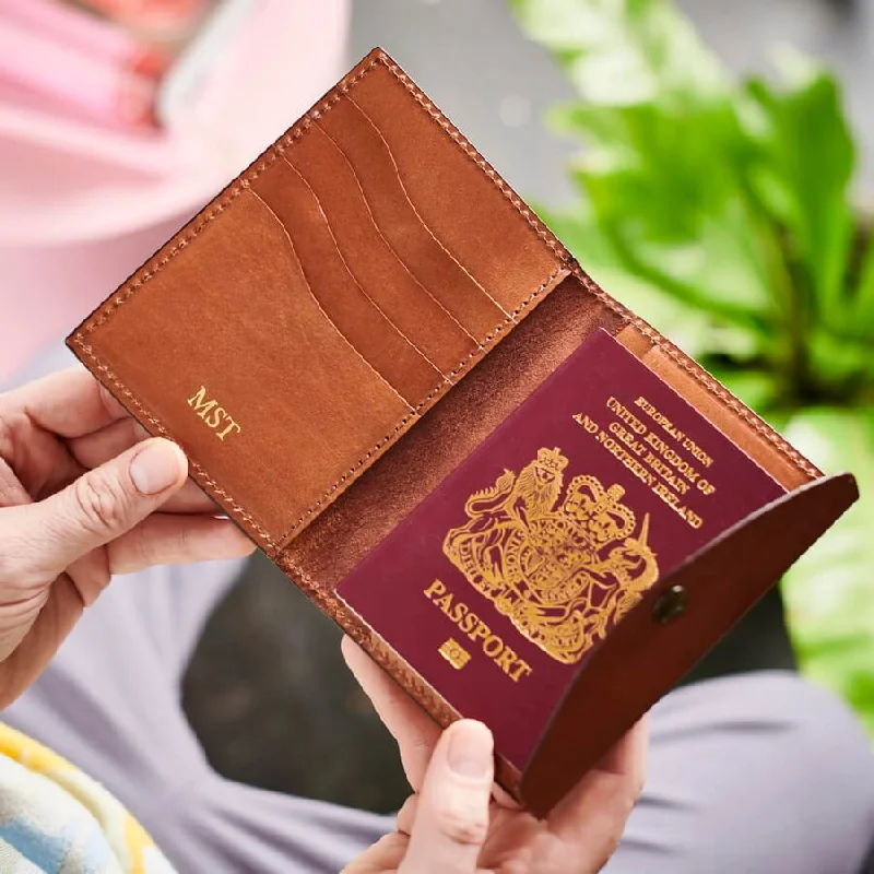 Designer - branded leather travel bag for luxury business travelersDesigner - branded leather travel bag for luxury business travelersBuffalo Leather Passport Holder with Card Slots Designer - branded leather travel bag for luxury business travelersDesigner - branded leather travel bag for luxury business travelersBuffalo Leather Passport Holder with Card Slots