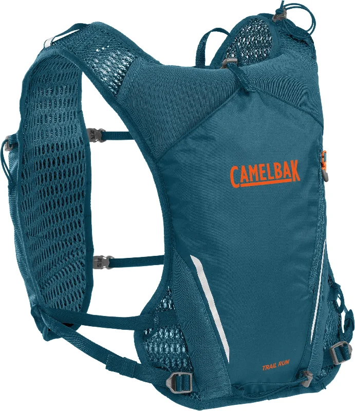 Men's lightweight laptop backpack with 15.6-inch padded sleeve for daily commutingBest briefcases for business travelersCamelbak Trail Run Vest 34oz 7L - Corsair Teal Men's lightweight laptop backpack with 15.6-inch padded sleeve for daily commutingBest briefcases for business travelersCamelbak Trail Run Vest 34oz 7L - Corsair Teal