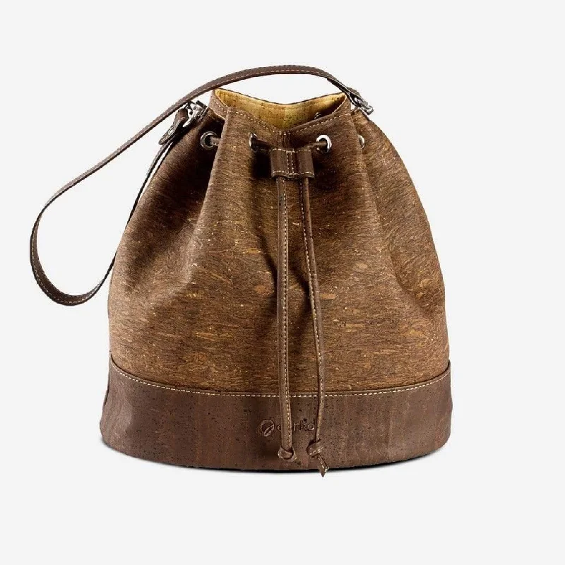 Men's crossbody bag with a padded laptop sleeve for commutingMen's crossbody bag with a padded laptop sleeve for commutingCork Bucket Bag Men's crossbody bag with a padded laptop sleeve for commutingMen's crossbody bag with a padded laptop sleeve for commutingCork Bucket Bag