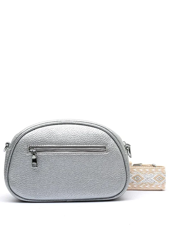 Men's crossbody bag with a water - resistant coating for rainy daysMen's crossbody bag with a water - resistant coating for rainy daysZen Collection Pebbled Aztec Strap Crossbody Bag, Silver Men's crossbody bag with a water - resistant coating for rainy daysMen's crossbody bag with a water - resistant coating for rainy daysZen Collection Pebbled Aztec Strap Crossbody Bag, Silver