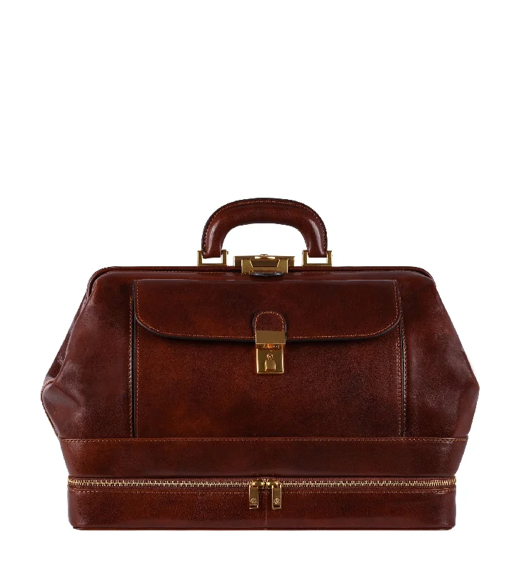 Luxury briefcases for women in the workplaceLuxury briefcases for women in the workplaceLarge Italian Leather Doctor Bag - The Master and Margarita Luxury briefcases for women in the workplaceLuxury briefcases for women in the workplaceLarge Italian Leather Doctor Bag - The Master and Margarita