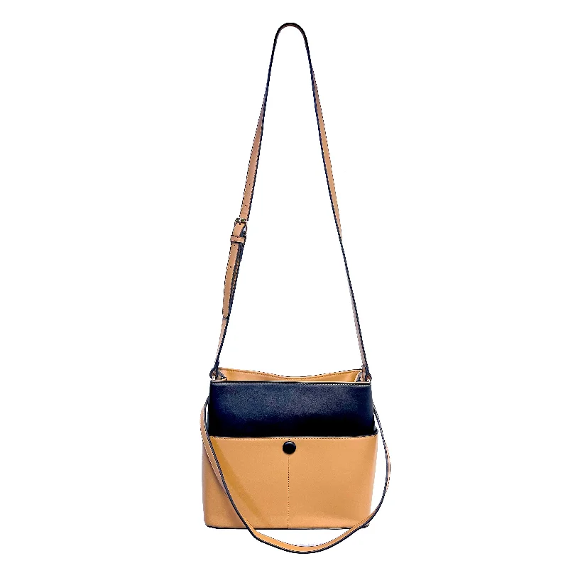 Canvas men's crossbody bag with a rustic, casual styleCanvas men's crossbody bag with a rustic, casual styleEmma Crossbody Canvas men's crossbody bag with a rustic, casual styleCanvas men's crossbody bag with a rustic, casual styleEmma Crossbody