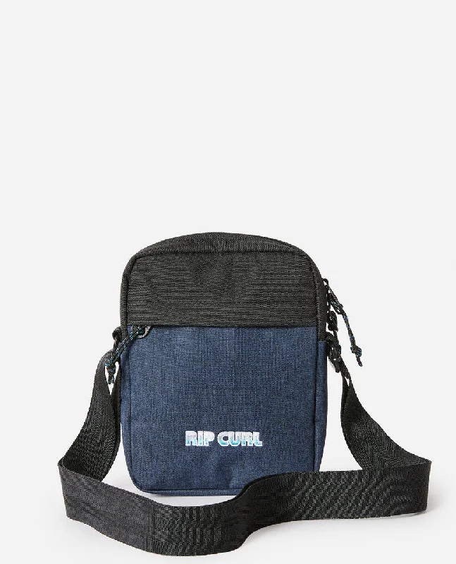 Men's sports backpack with ventilation system for gym workoutsWaterproof briefcases for outdoor professionalsNo Idea Pouch Icons Of Surf Men's sports backpack with ventilation system for gym workoutsWaterproof briefcases for outdoor professionalsNo Idea Pouch Icons Of Surf