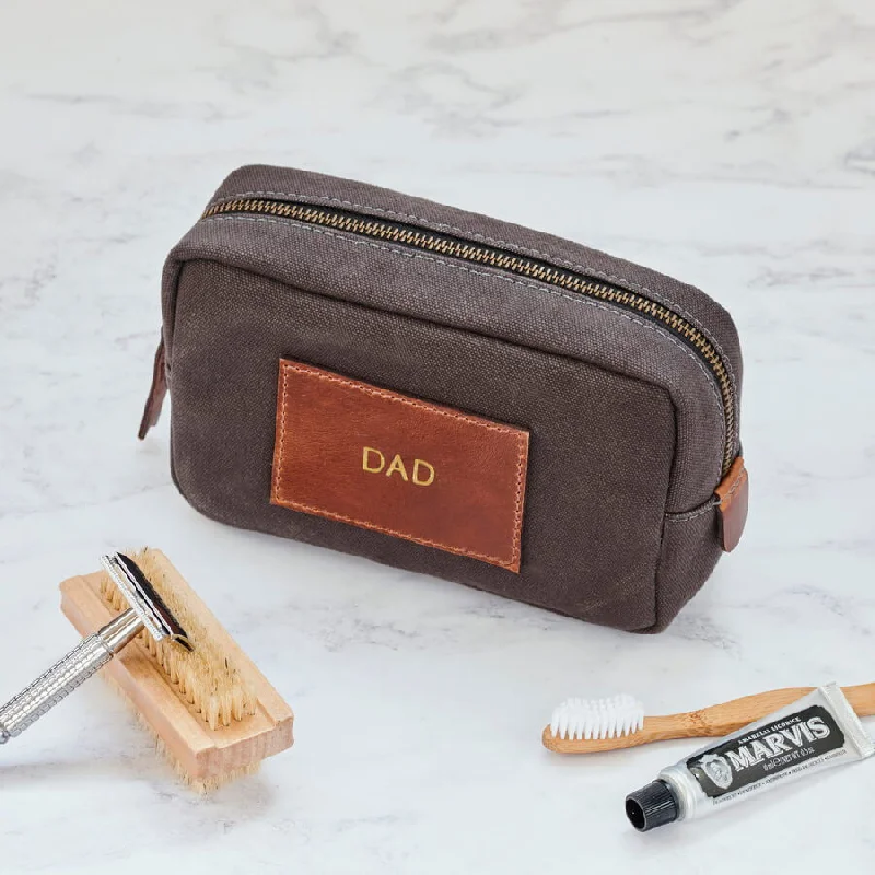 Travel bag with a built - in power bank charger for on - the - go device chargingTravel bag with a built - in power bank charger for on - the - go device chargingPersonalised Leather And Canvas Travel Wash Bag Travel bag with a built - in power bank charger for on - the - go device chargingTravel bag with a built - in power bank charger for on - the - go device chargingPersonalised Leather And Canvas Travel Wash Bag