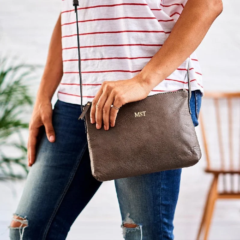 Travel bag with a built - in power bank charger for on - the - go device chargingTravel bag with a built - in power bank charger for on - the - go device chargingPersonalised Women's Small Leather Handbag Travel bag with a built - in power bank charger for on - the - go device chargingTravel bag with a built - in power bank charger for on - the - go device chargingPersonalised Women's Small Leather Handbag