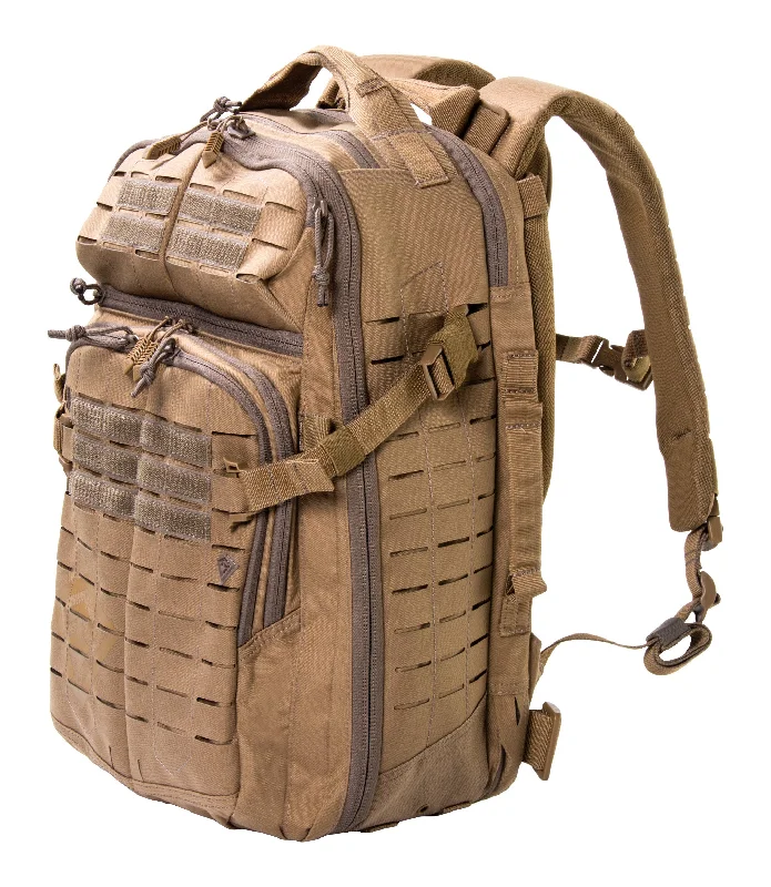 Men's canvas backpack with a durable frame for heavy loadsCustomizable briefcases with monogramming optionsTactix Half-Day Plus Backpack 27L Men's canvas backpack with a durable frame for heavy loadsCustomizable briefcases with monogramming optionsTactix Half-Day Plus Backpack 27L