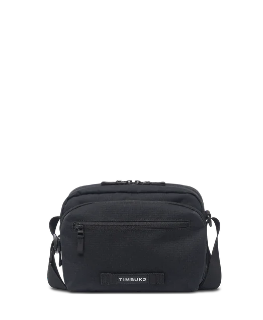 Travel bag with a built - in power bank charger for on - the - go device chargingTravel bag with a built - in power bank charger for on - the - go device chargingTimbuk2 Flight Crossbody Satchel Travel bag with a built - in power bank charger for on - the - go device chargingTravel bag with a built - in power bank charger for on - the - go device chargingTimbuk2 Flight Crossbody Satchel